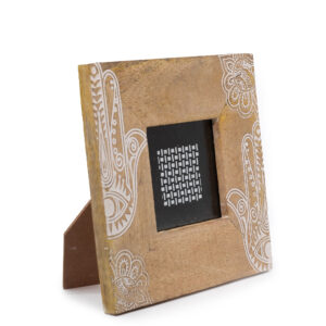 Kleiner Bilderrahmen aus Mangoholz 20x20x2cm (für Bilder 10x15cm) – Hamsa – weiss